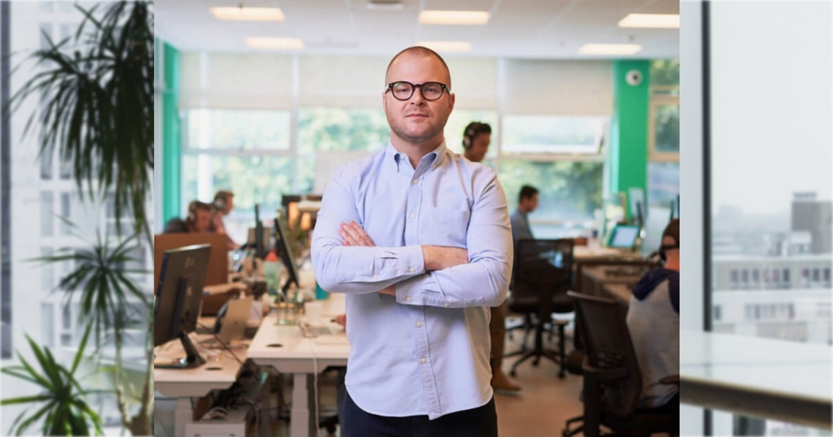 Podcast: How a 28-year old failure started over and grew a $50M business with Justin Welsh