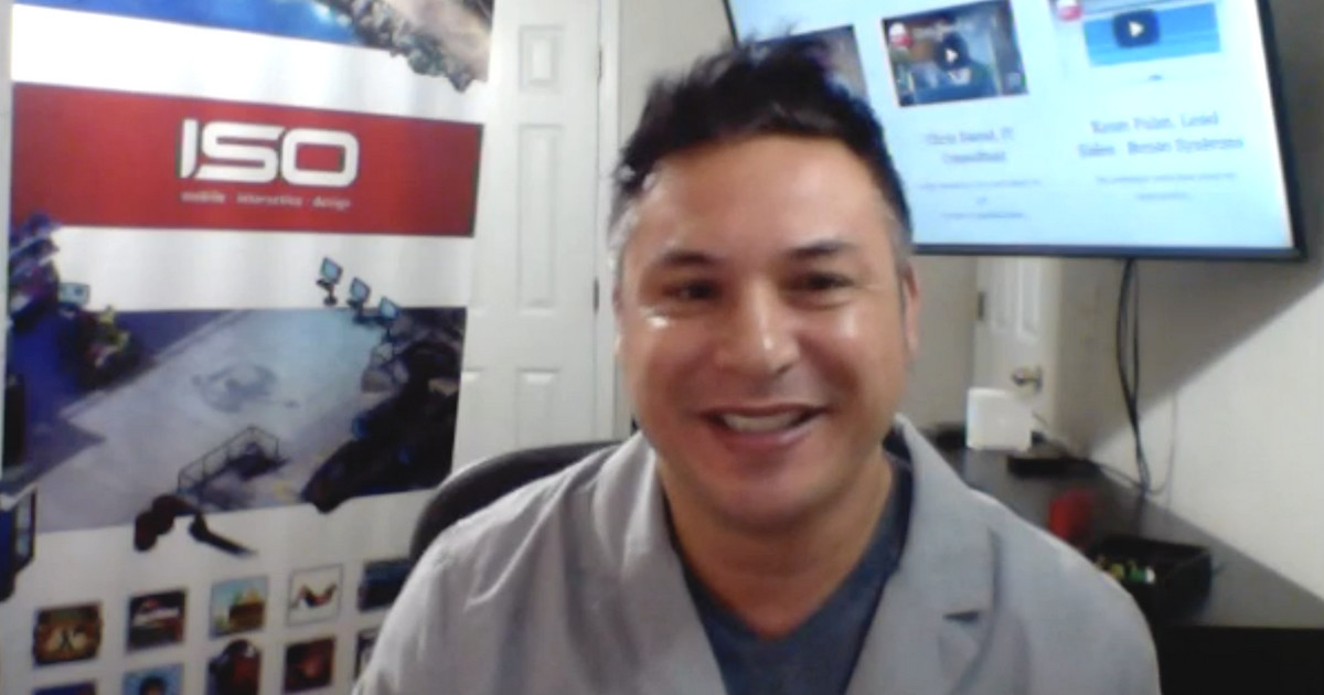 Podcast: Doing Business on LinkedIn with Troy Hipolito