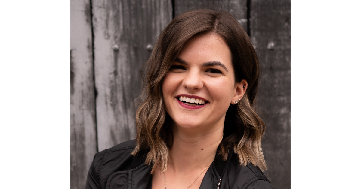 Podcast: Social media, attribution & Starbucks conspiracies with Hannah Moyer