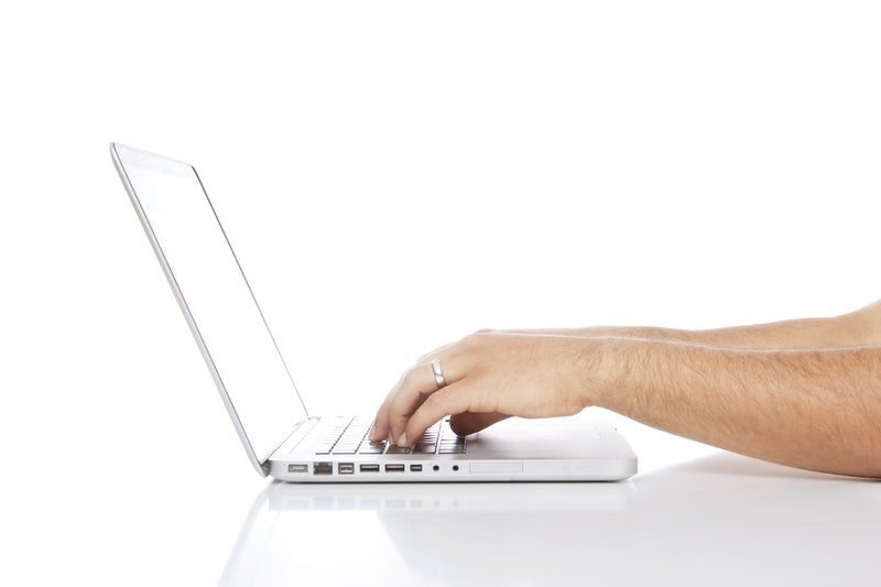 10 B2B Email Marketing Examples to Influence Your Strategy