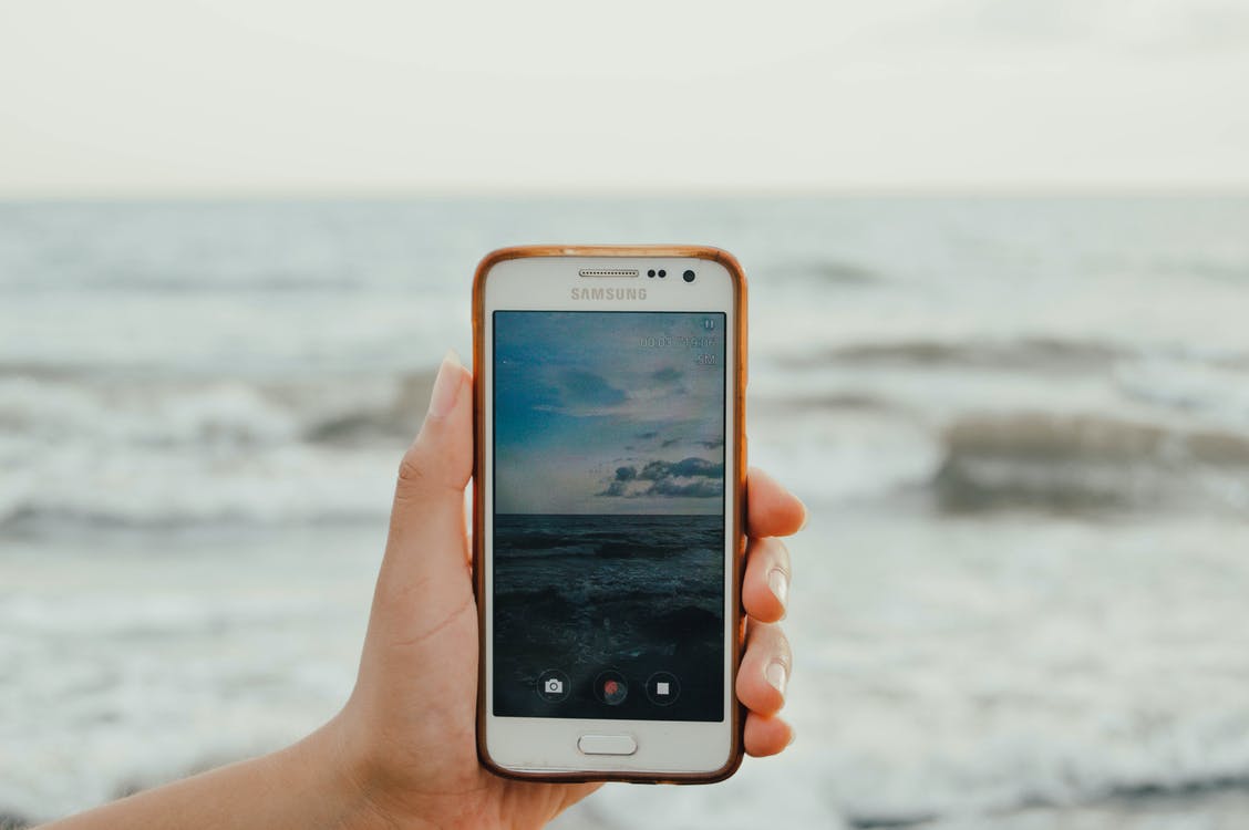 How to Scale Your Business’s Outreach Efforts Using Video SMS