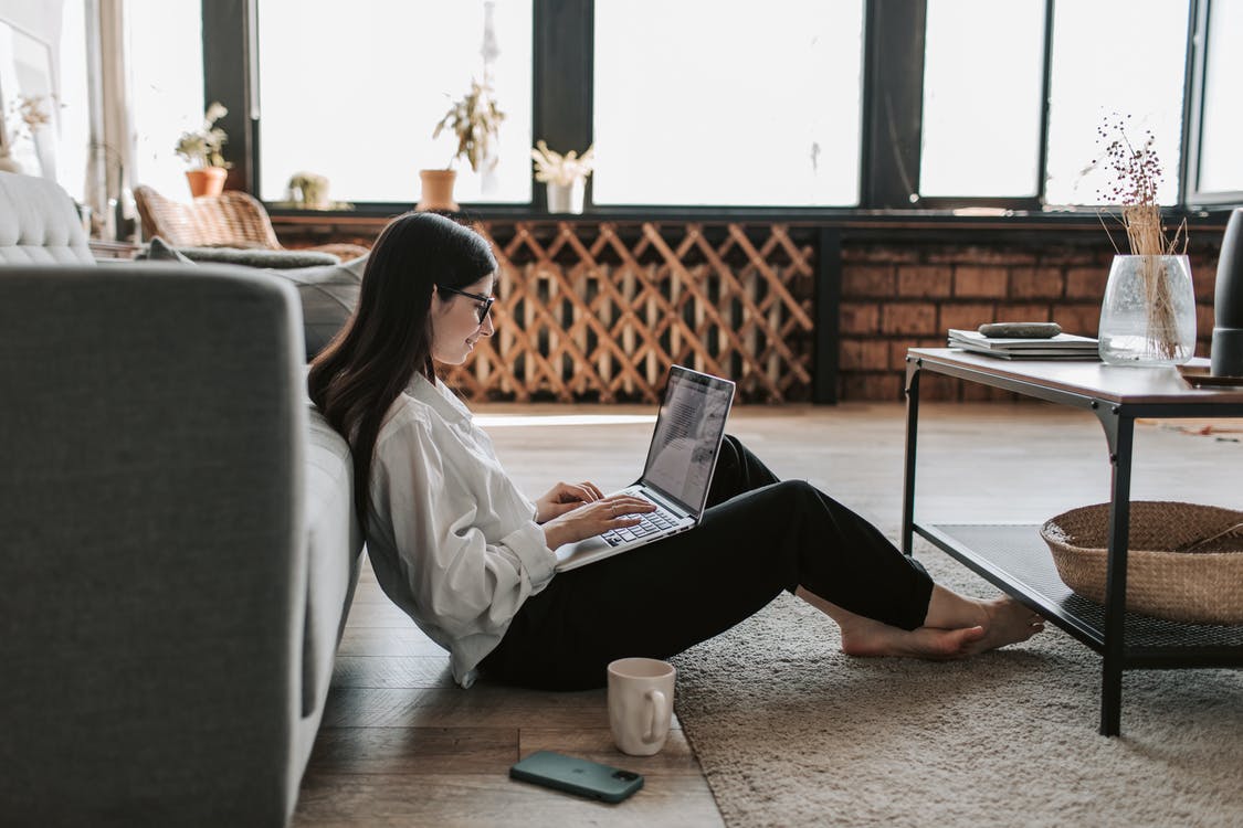How to Use Screen Videos to Grow Your Business Remotely